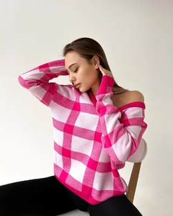 Джемпер з V-подібним вирізом DeMari Джемпер з V-подібним вирізом DeMari